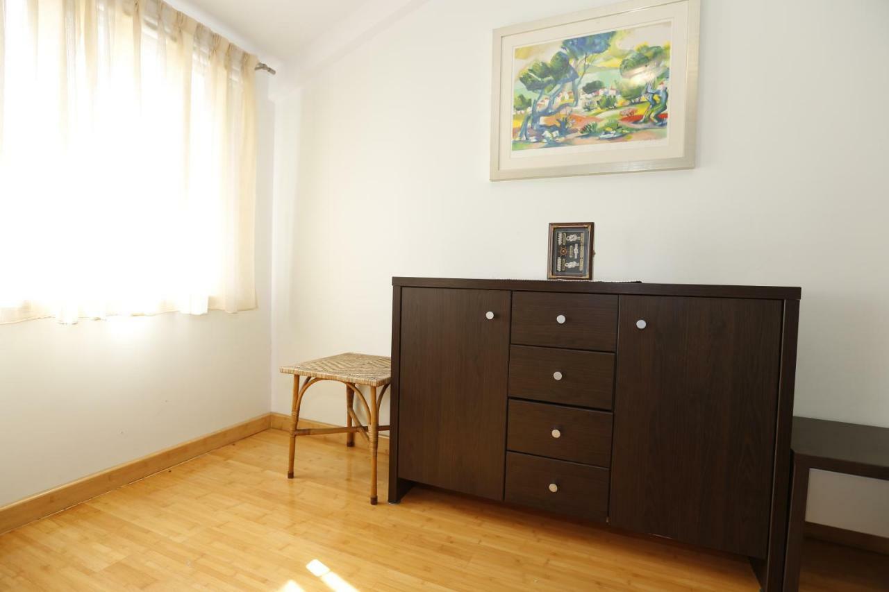 Apartment Bojan With Terrace And Sea View Baška Esterno foto